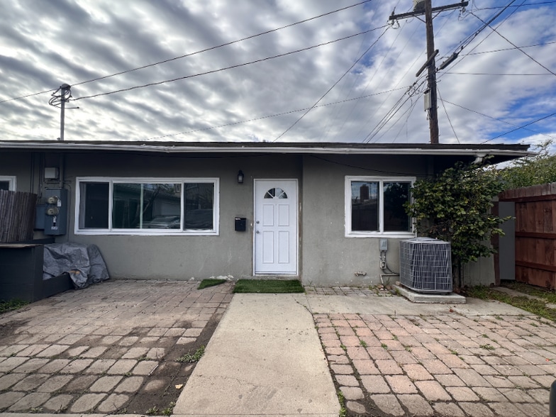 Building Photo - 10929 Buford Ave