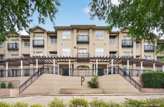 Building Photo - 3102 Kings Rd