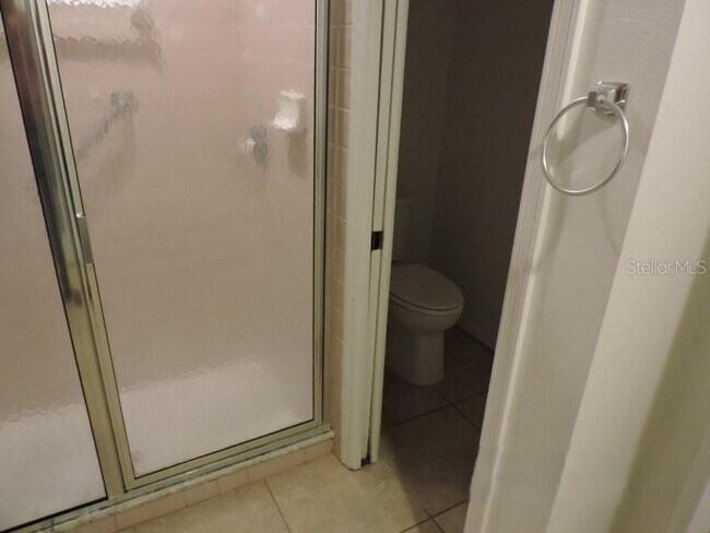 Building Photo - 8238 Sandpoint Blvd