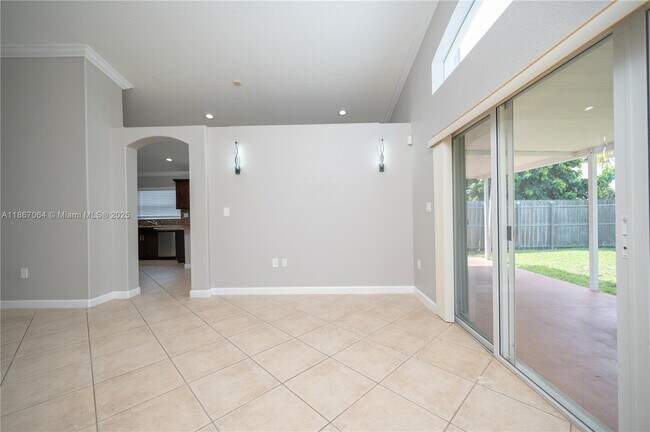 Building Photo - 10691 SW 236th Terrace