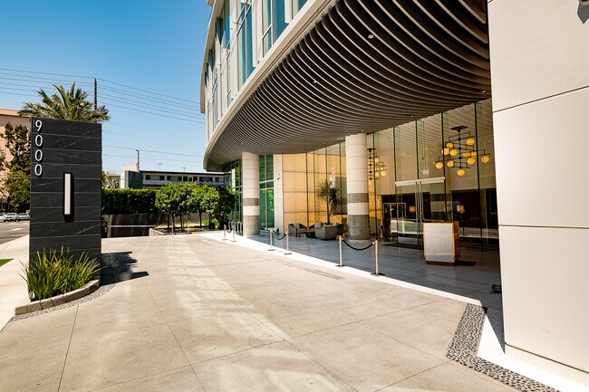 Building Photo - 9000 W 3rd St