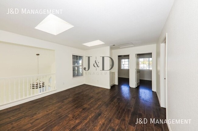 Building Photo - 23835 Cork Oak Cir