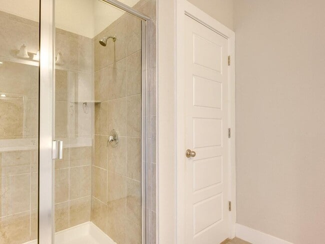 Building Photo - 305 Bridgeford Dr