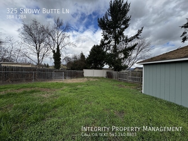 Building Photo - 325 Snowy Butte Ln