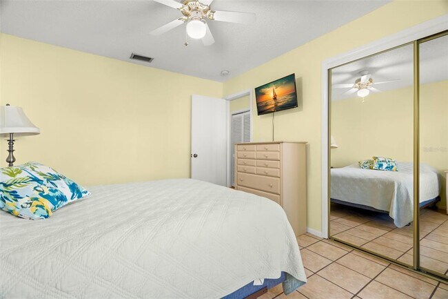 Building Photo - 412 Moorings Cove Dr