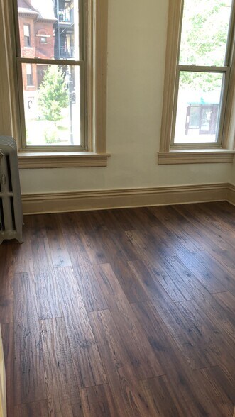 Bedroom 1 - 207 W Gorham St