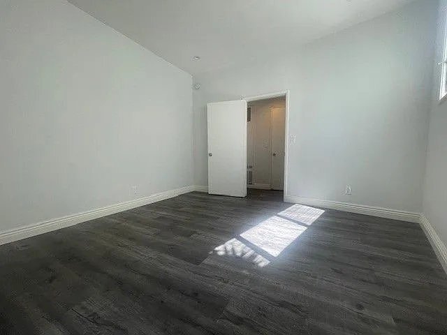 Building Photo - 4150 Los Feliz Blvd