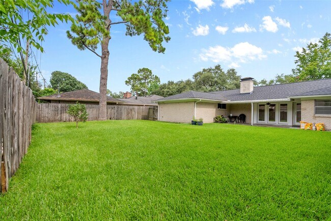 Building Photo - 5322 Rutherglenn Dr