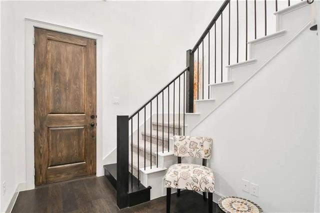 Building Photo - 1402 French Violet Wy