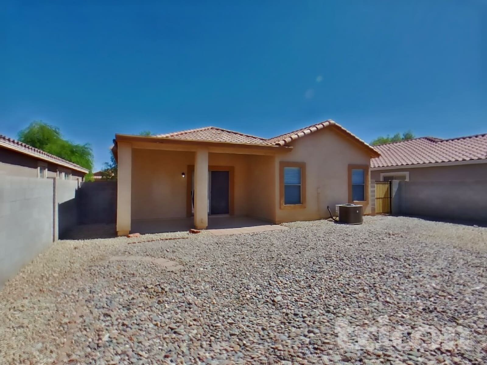 Building Photo - 15441 W Cameron Dr