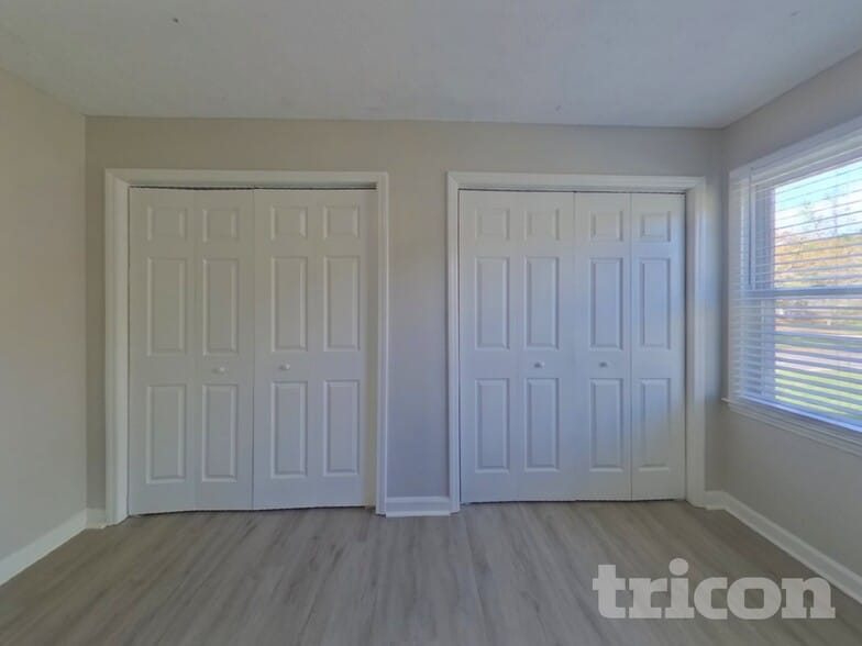 Building Photo - 105 Cook Ln