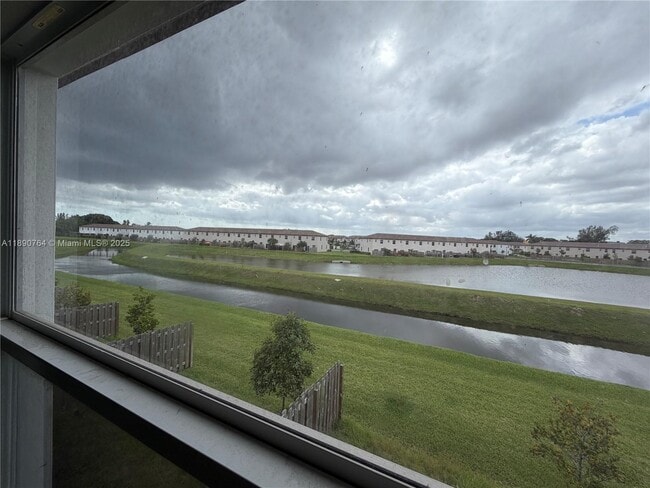 Building Photo - 12390 NW 23rd Ct