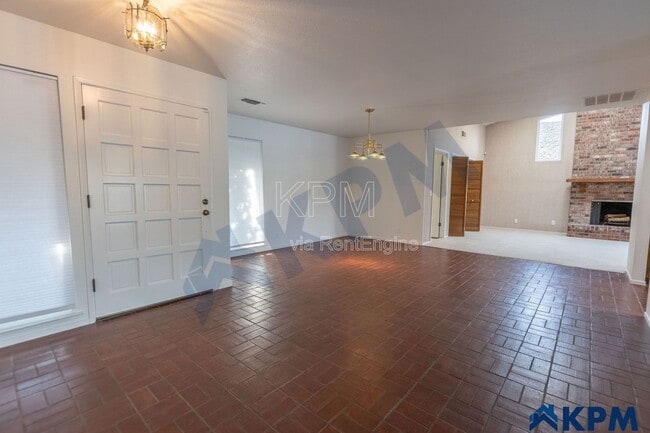 Building Photo - 4134 Fort Donelson Dr