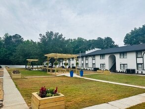Building Photo - Bolden Courts Apartments LLC