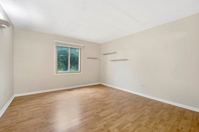 Building Photo - 15502 Orlan Brook Dr