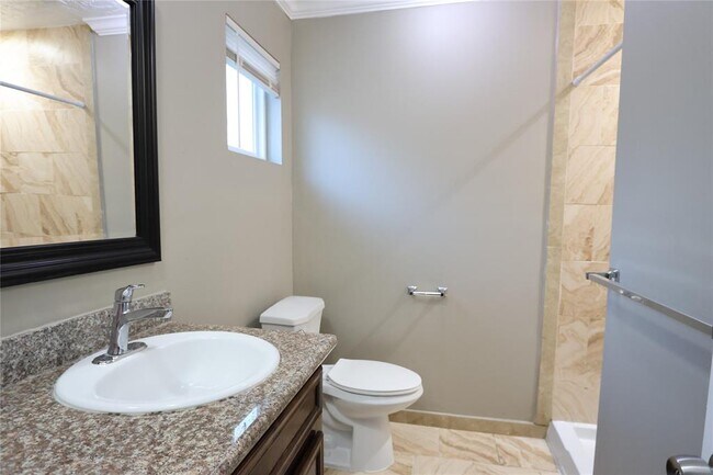 Building Photo - 13819 Clark Towne Rd