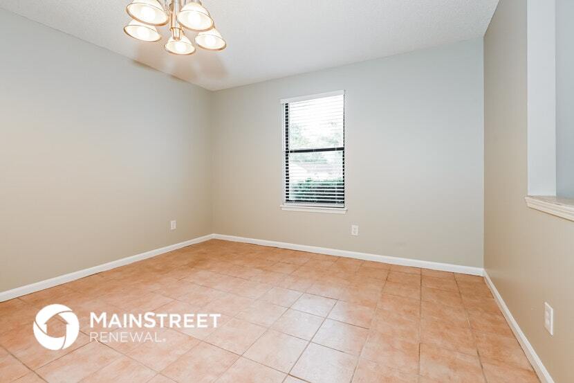 Building Photo - 12845 Julington Forest Dr E