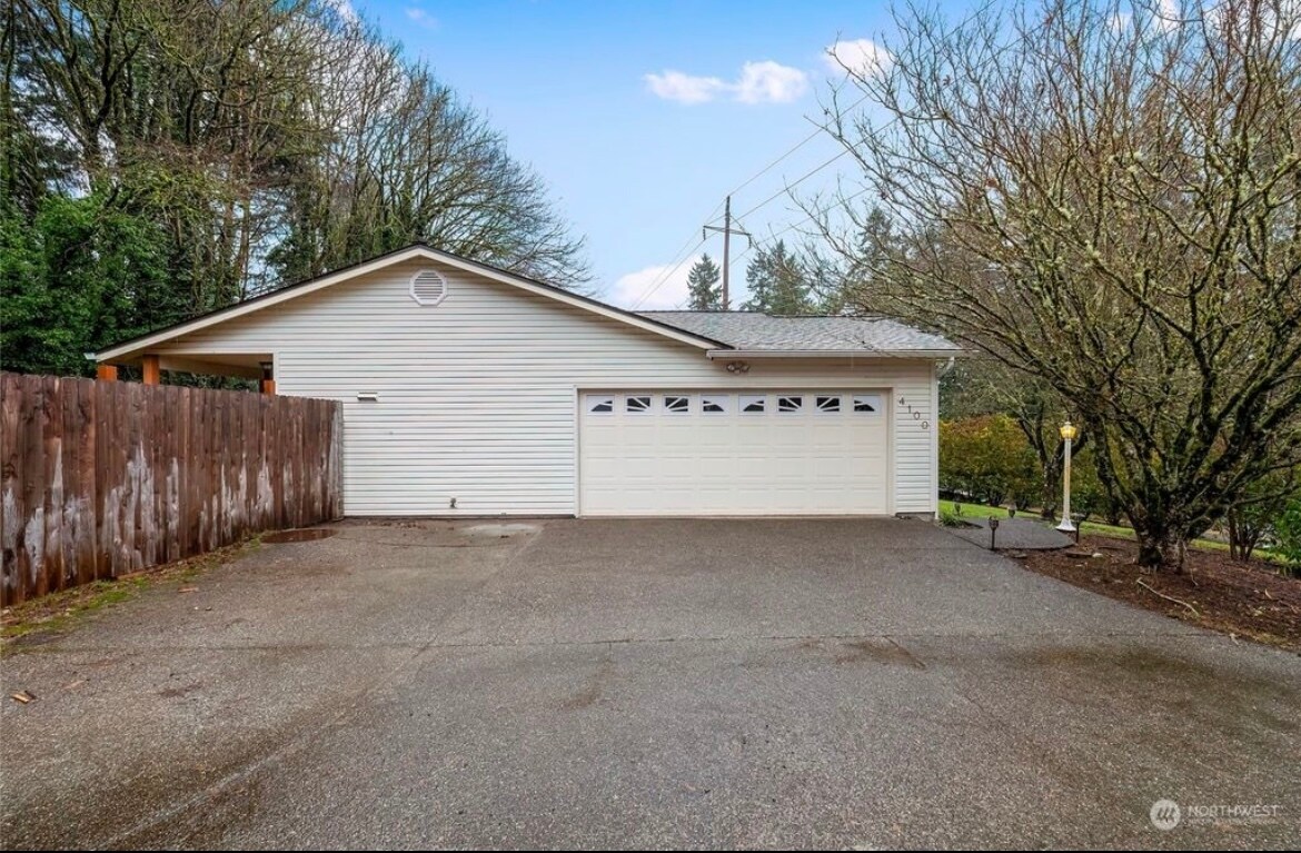 Side - 4100 Songbird Ln NW