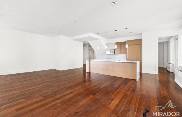 Building Photo - 2 bedroom in New York NY 10004