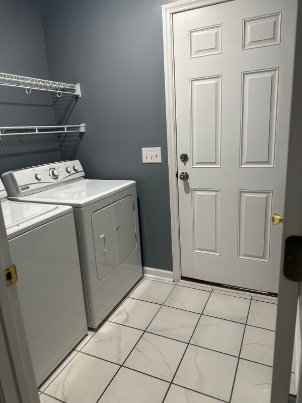 Building Photo - 3001 Satterfield Dr