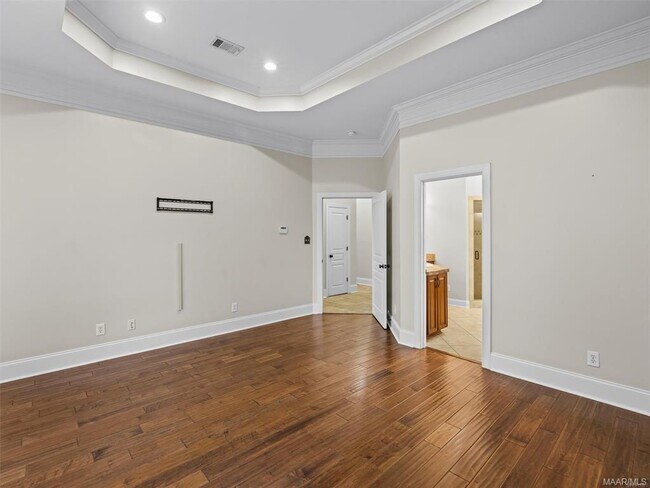 Building Photo - 3900 Turning Leaf Loop