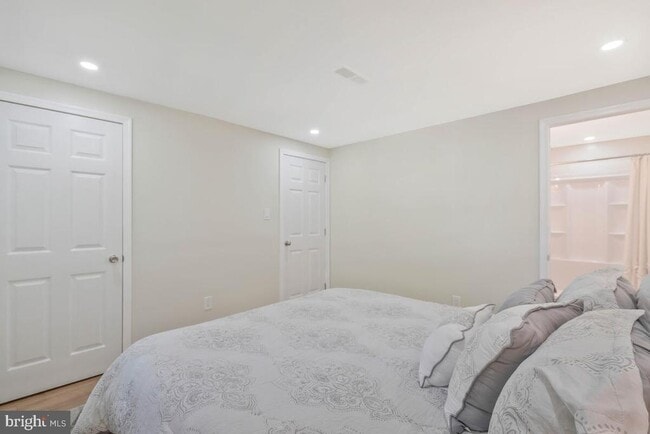 Building Photo - 21975 Baja Ln