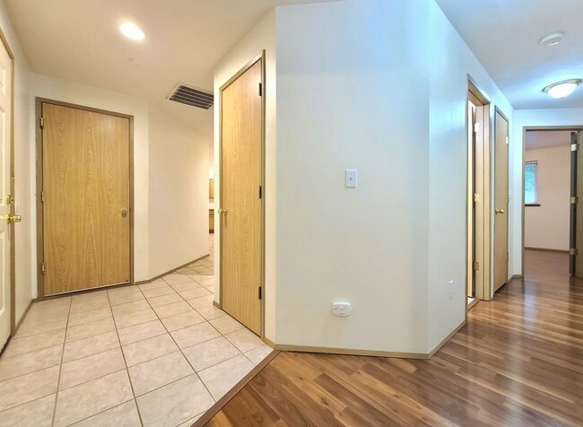 Building Photo - 3 bedroom/2 bath Rambler in Marysville
