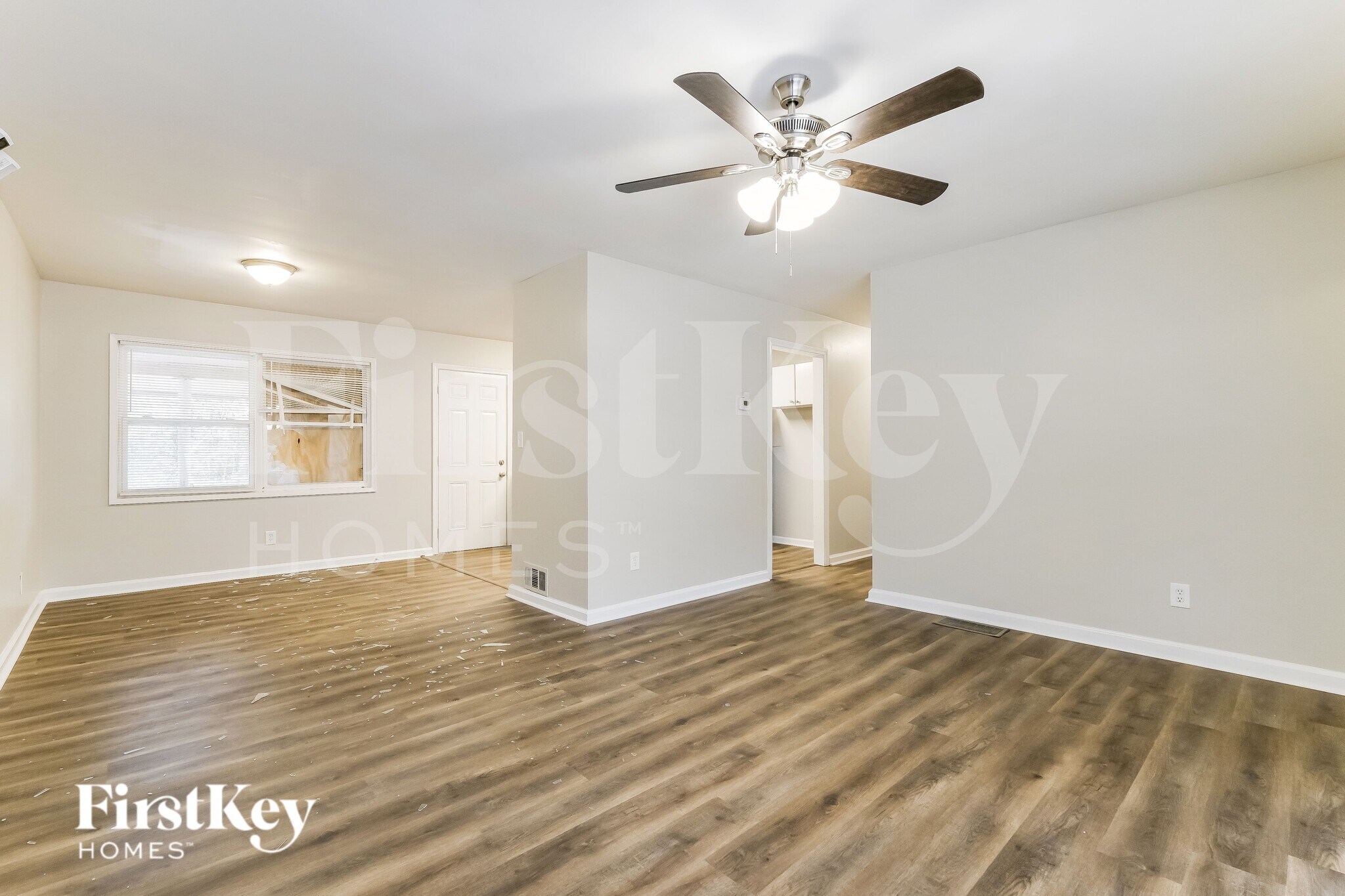 Building Photo - 2596 Yale Terrace