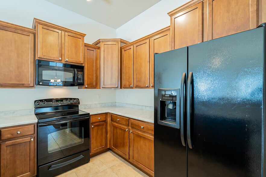 Building Photo - 2725 E Mine Creek Rd