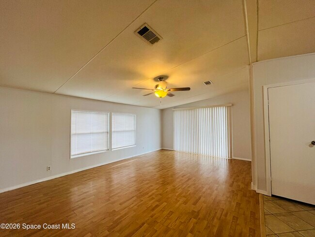 Building Photo - 1612 Cocoa Bay Blvd