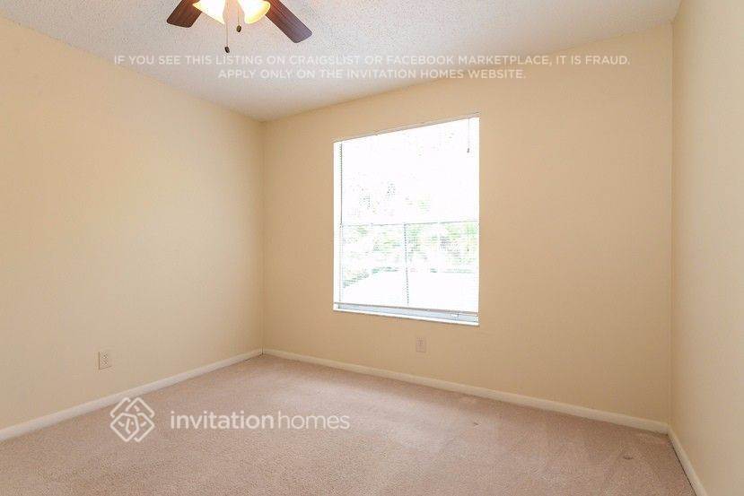 Building Photo - 3701 Kingsford Pl