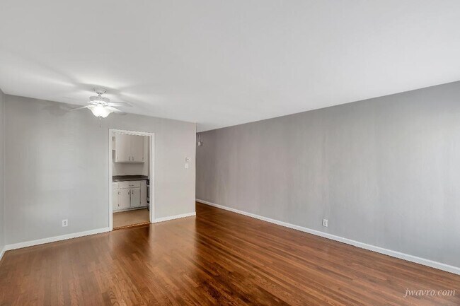 Building Photo - 80 Terra Vista Ave