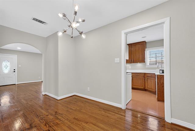 Building Photo - 3021 Ryan Pl Dr