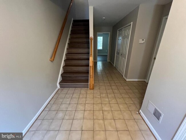 Building Photo - 18023 Calabar Dr