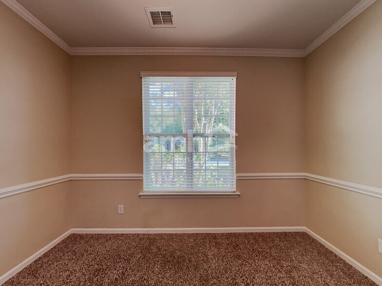 Building Photo - 2905 Meherrin Ct