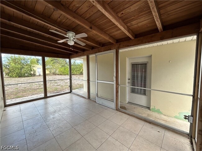 Building Photo - 4320 Pine Lake Rd