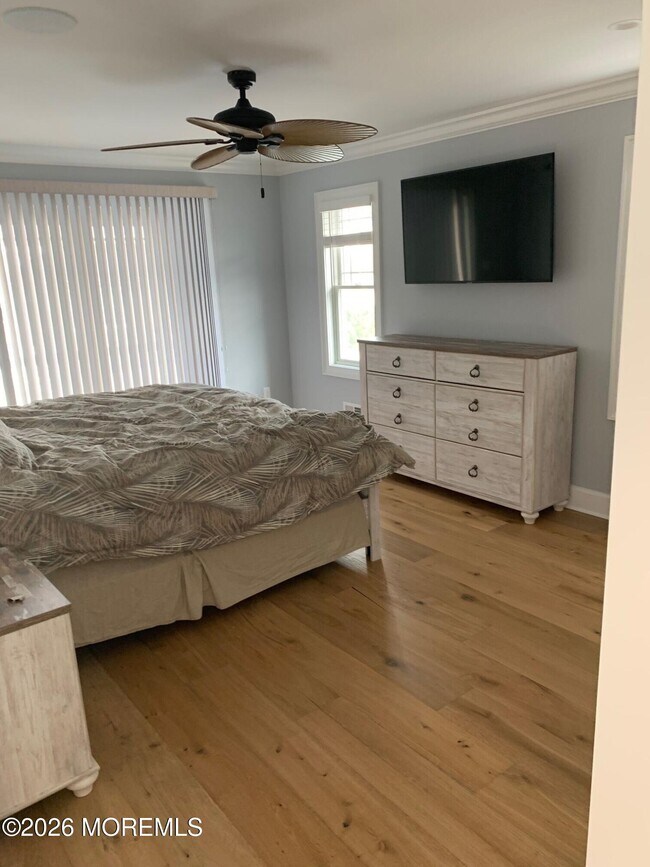 Building Photo - 15 S Surf Rd