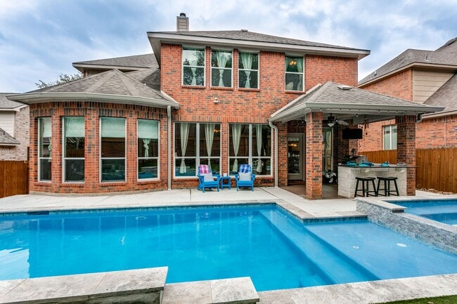 Building Photo - GORGEOUS HOME IN BELTERRA WITH SPARKLING POOL & SERVICE INCLUDED