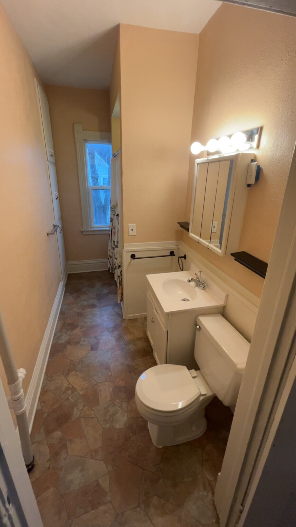 Bathroom - 1027 43rd Ave N