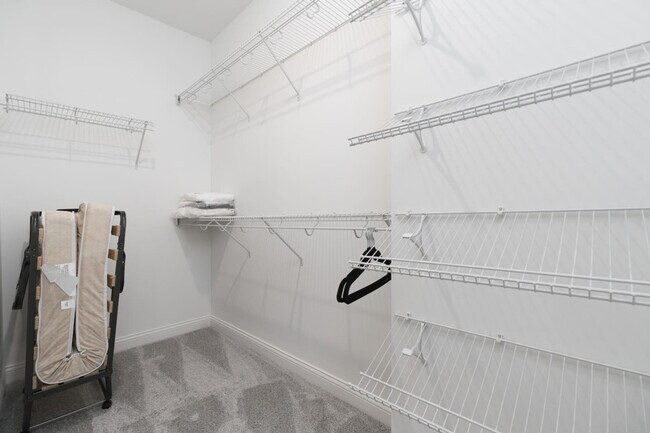 Building Photo - 5821 Elevated Way