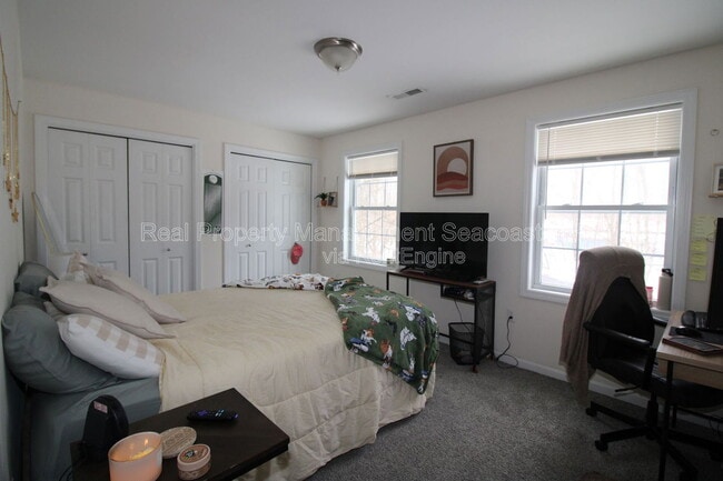 Building Photo - 1 Waverly Dr