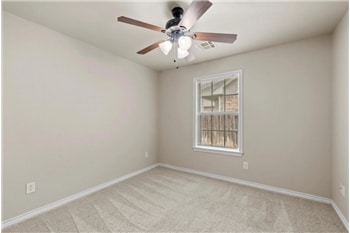Building Photo - 10121 Salem Way
