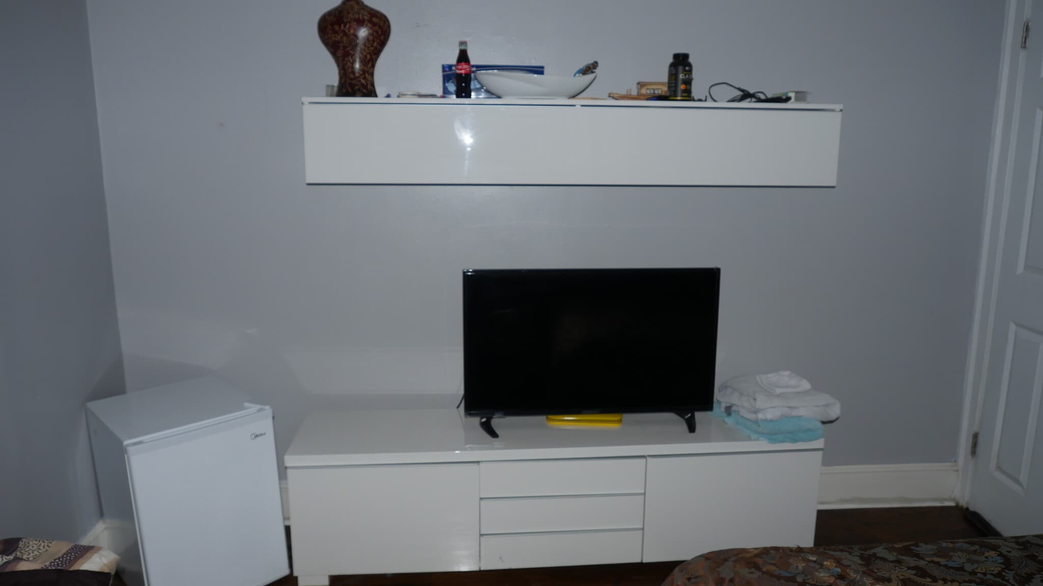 Furnished bedroom - 1065 Atlantic Dr NW