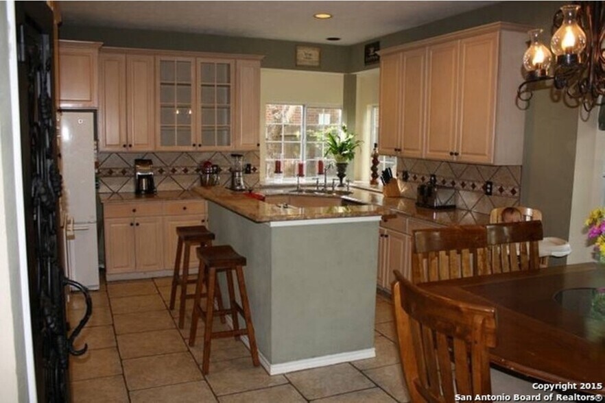 Building Photo - 9835 Ramblin River Dr