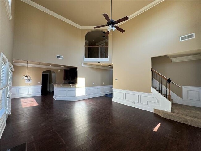 Building Photo - 352 Plymstock Dr