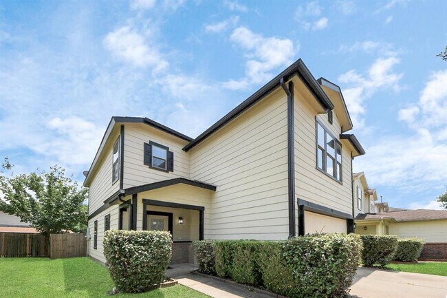 Building Photo - 354 Remington Harbor Ct