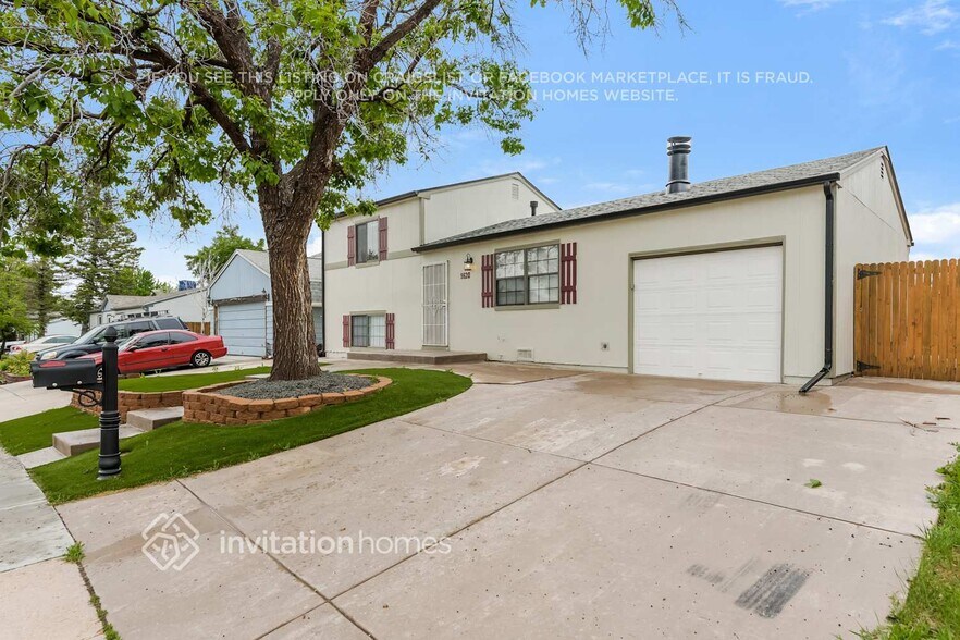 Building Photo - 9620 W 104th Dr
