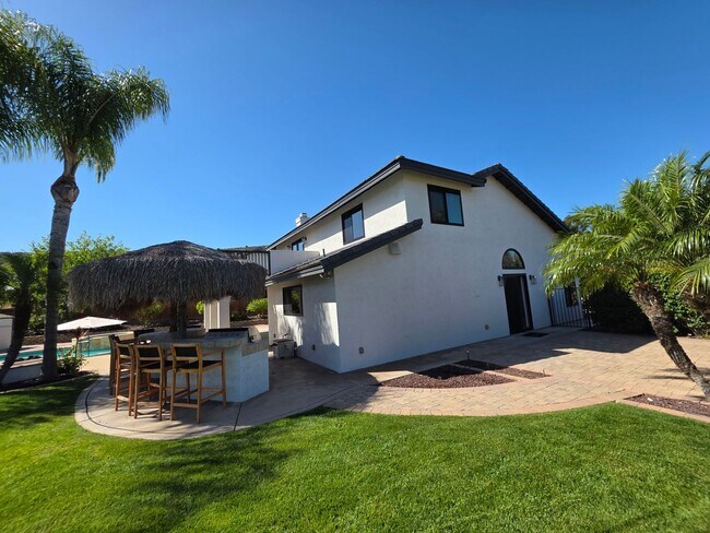 Building Photo - Gorgeous Entertainers Dream Home