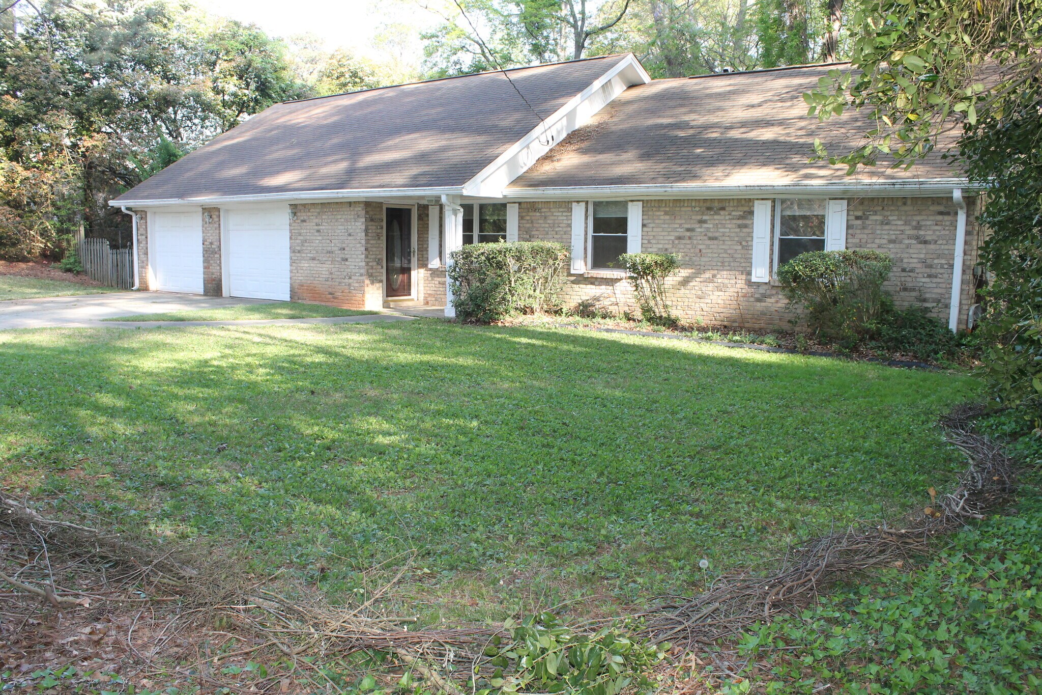 Building Photo - 3688 Idle Creek Dr