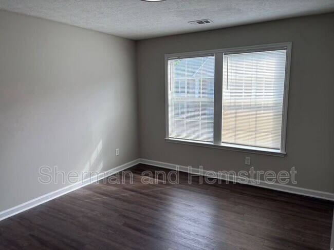 Building Photo - 3501 London Ct SW